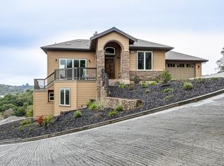 124 W. Park, Martinez, CA 94553