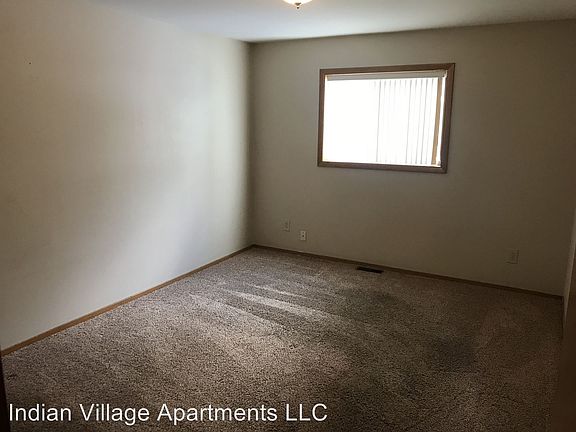 3rd image of 1970 Burton St SE APT 41