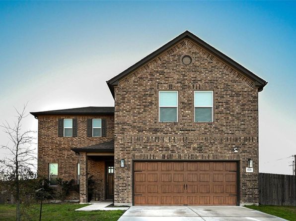 1721 Foxglove Cir