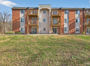 2844 Blackforest Dr APT C, Saint Louis, MO 63129