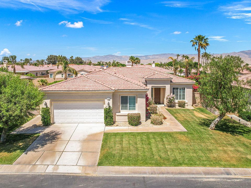 1st image of 79946 Viento Dr