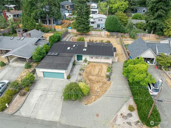 16544 SE 28th Street, Bellevue, WA 98008
