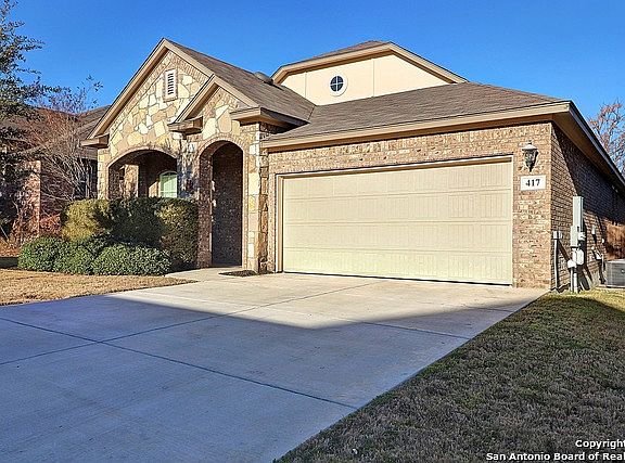3rd image of 417 Seminole Dr