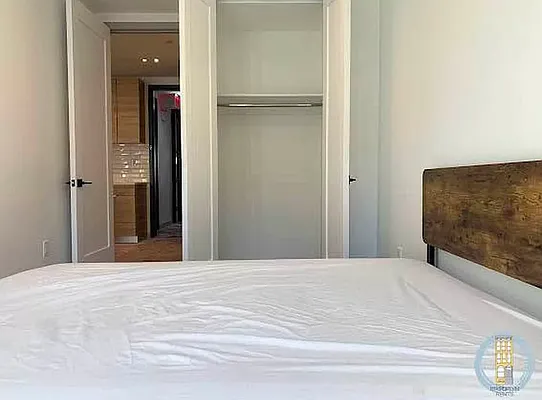 Rented by Brooklyn Rentals NYC | media 6