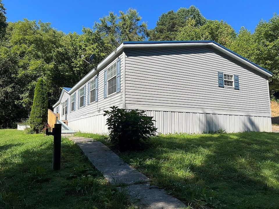 1st image of 1611 Deerwood Rd