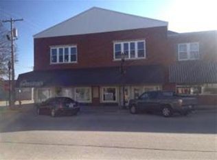 702 W Main St, Mitchell, IN 47446