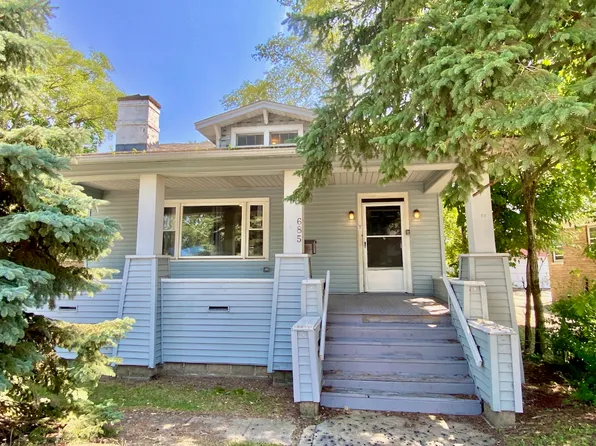 685 E 142nd St, Dolton, IL 60419