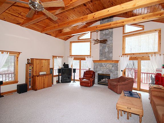 24 x 24 great room
