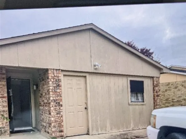 10011 Deer Hollow Dr, Dallas, TX 75249