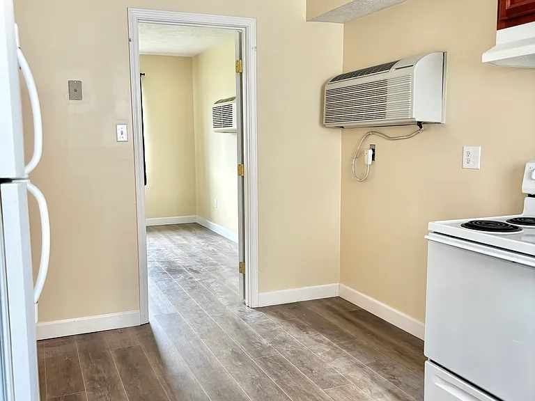 1500 Charles St #5 — Photo 2
