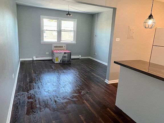 2nd image of 5649 Edge Lake Dr APT 2E