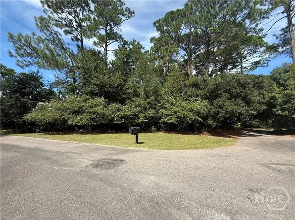 6 Leatherwood Lane, Savannah, GA 31411