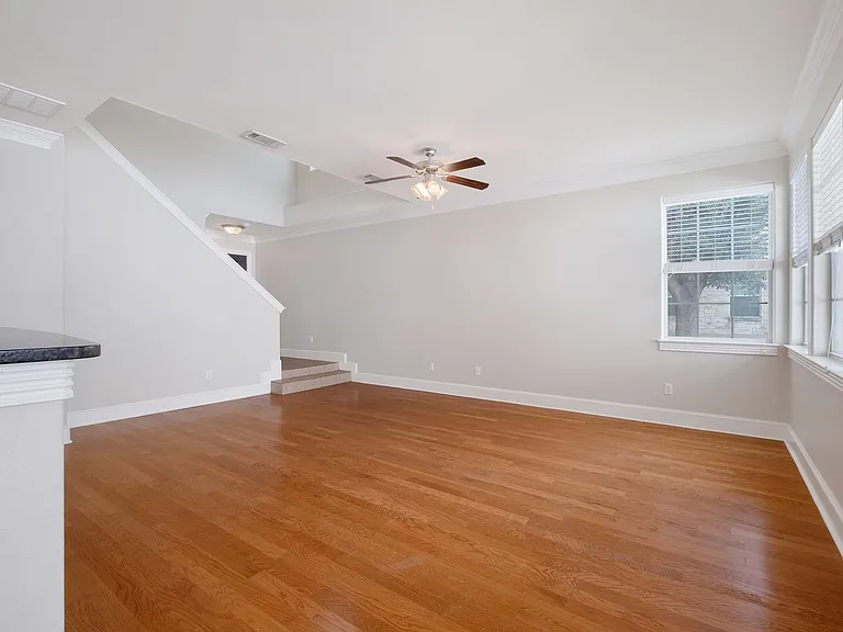 6715 Windrift Way #8 — Photo 6