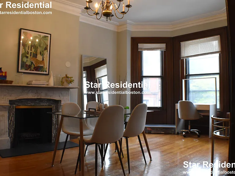 31 Fairfield St #201 — Photo 6