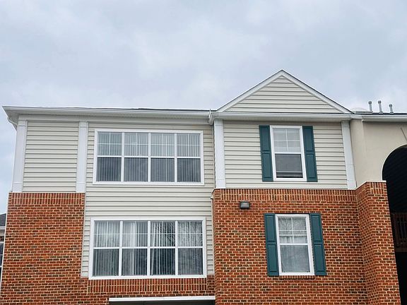 2nd image of 303 N Knollwood Dr Suite 6301
