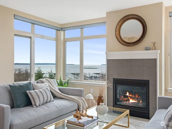 51 Pine Street #104, Edmonds, WA 98020