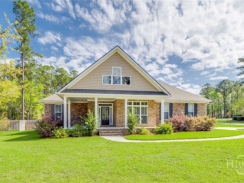 1st image of 120 Sweetwater Circle