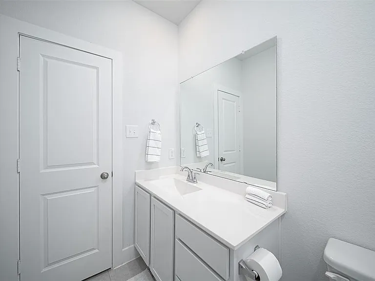 217 Catalina Cove Dr — Photo 16