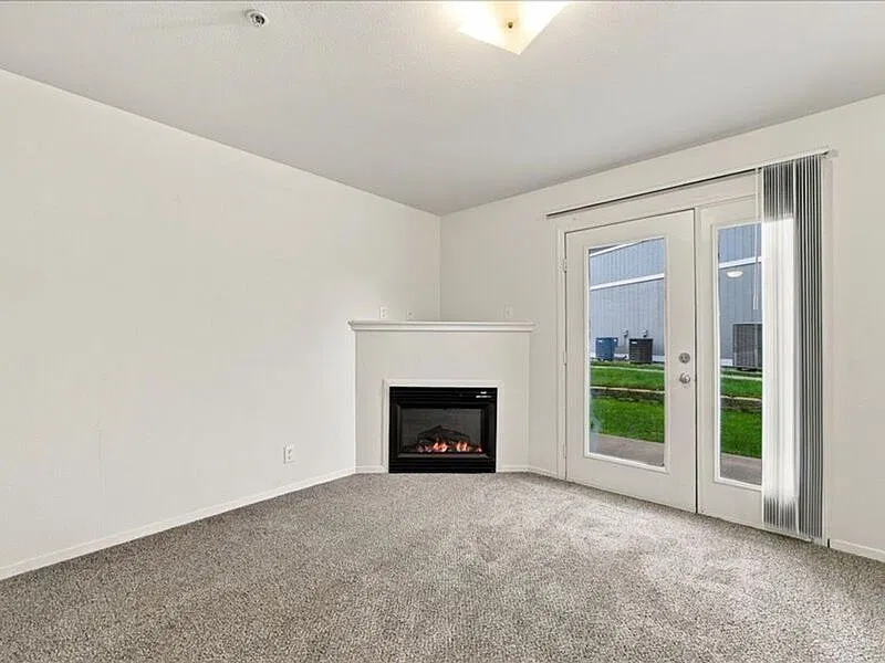 6405B Chapel Hill Blvd — Photo 3