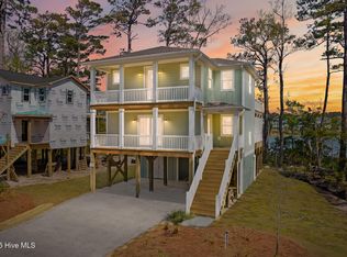 3706 E Yacht Dr, Oak Island, NC 28465