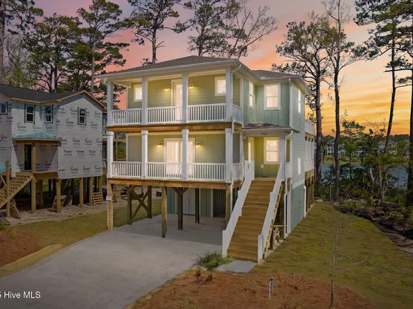 3706 E Yacht Drive, Oak Island, NC 28465