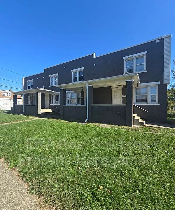428 Columbian Ave