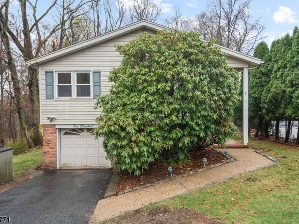 100 Omaha Ave, Rockaway Twp., NJ 07866