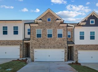 867 Eagle Ave, Riverdale, GA 30274