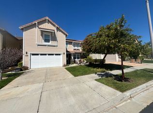 26525 Craftsmen Ct, Santa Clarita, CA 91350