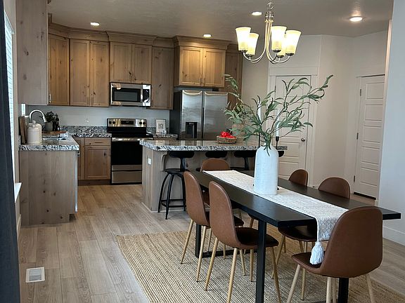 3rd image of 4728 E Lake Corner Dr