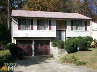 2925 Forestside Ln, Atlanta, GA 30349