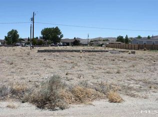 13 Overland Ln, Yerington, NV