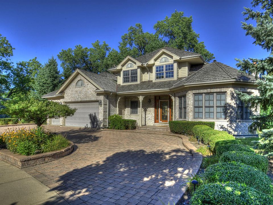 151 Los Lagos Dr, Bloomingdale, IL 60108 Zillow