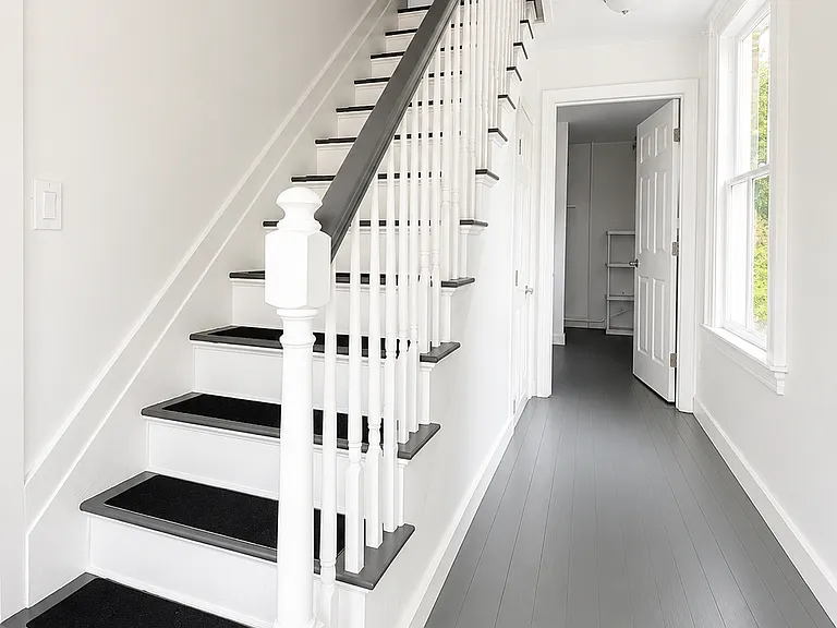 120 Limerock St #1 — Photo 4