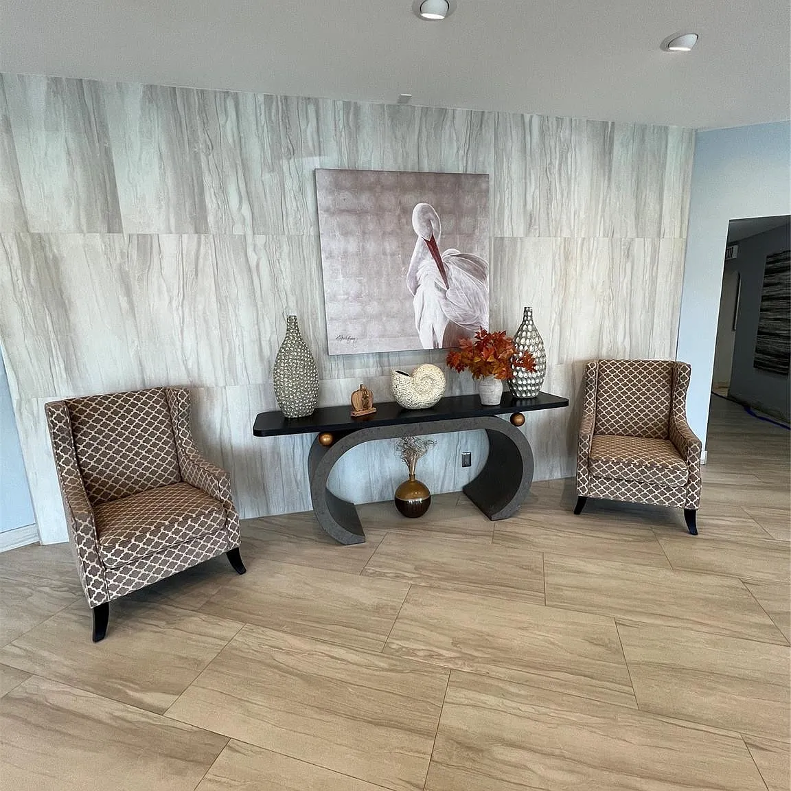 2 bed, 2.0 bath, 1234 sqft, $3,999 — Photo 3