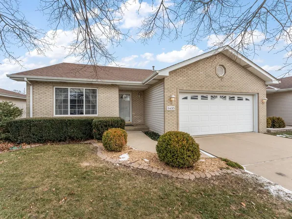 1435 Rokosz Ln, Dyer, IN 46311