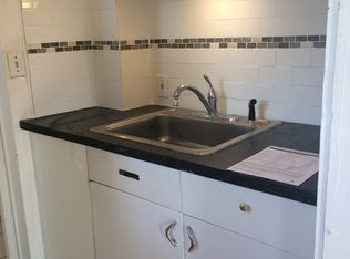 38 Gordon St APT 3, Framingham, MA 01702