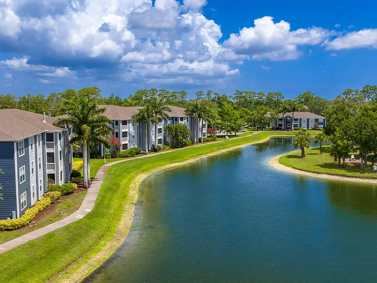 Grand Oaks offers breathtaking waterfront views and lush green spaces, perfect for relaxing, walking, or enjoying the outdoors.