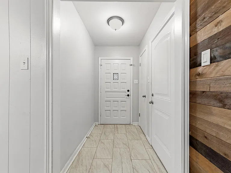 3507 Lake Ridge Bnd — Photo 8