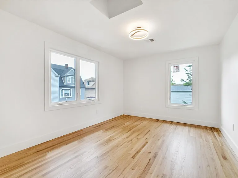 7809 Broadway #2 — Photo 5
