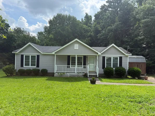 134 Pine Haven Dr, Carrollton, GA 30116