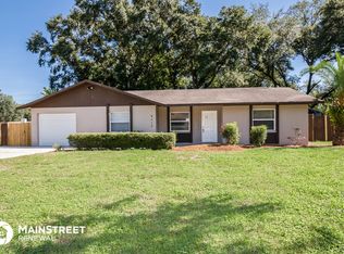 6417 Dorchester Rd, Lakeland, FL 33809