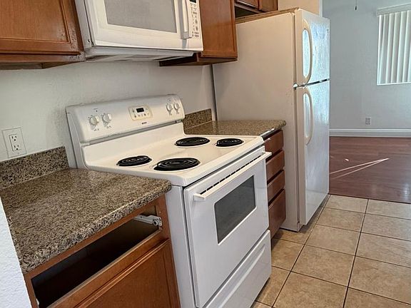 4th image of 1856 N Decatur Blvd Unit 204