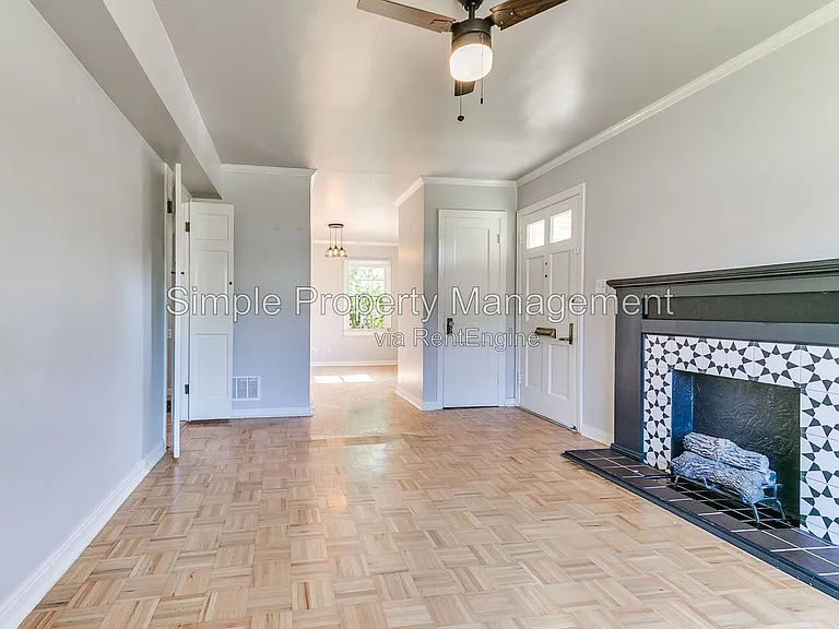 3715 N Lee Ave #1 — Photo 5
