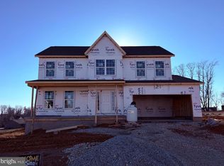 1511 Maple Ln #185, Hanover, PA 17331