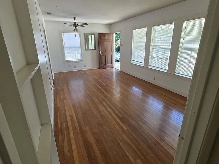 1503 Arcadia Ave — Photo 14