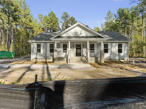 10785 McCraw Way, Disputanta, VA 23842