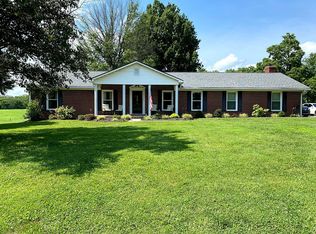 260 Scotts Ferry Rd E, Versailles, KY 40383