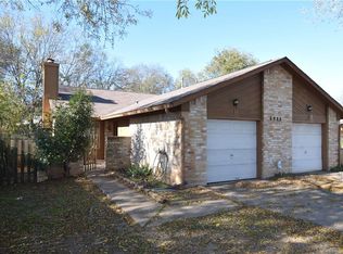 6906 S 1st St #B, Austin, TX 78745