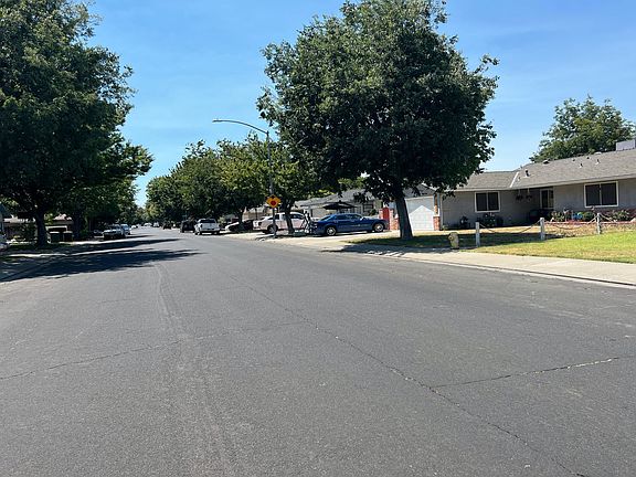 4th image of 1513 Robbie Ave